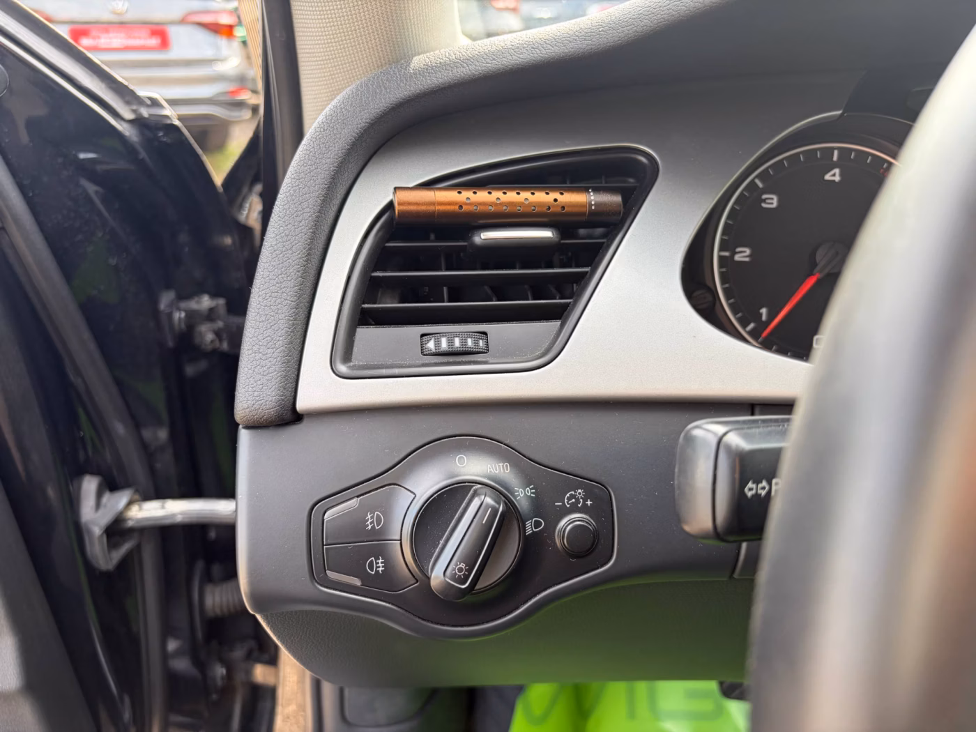 Audi A4 фото 14
