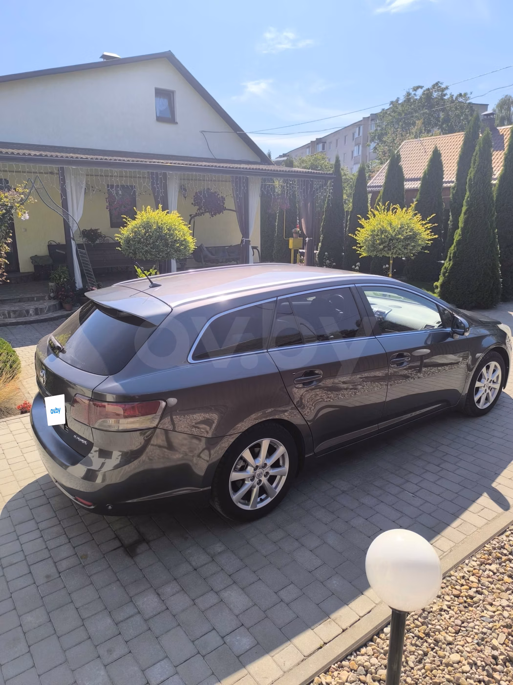 Toyota Avensis фото 20