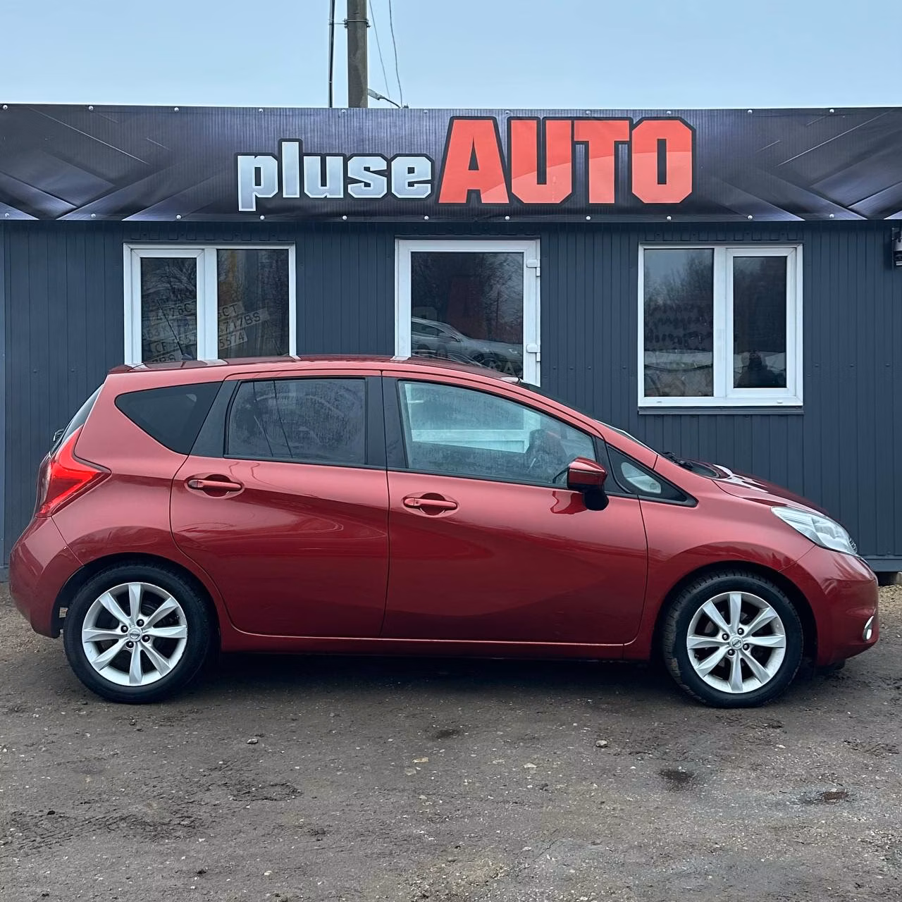 Nissan Note фото 8