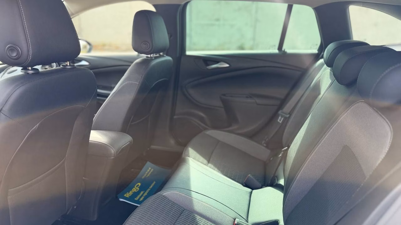 Opel Astra фото 15