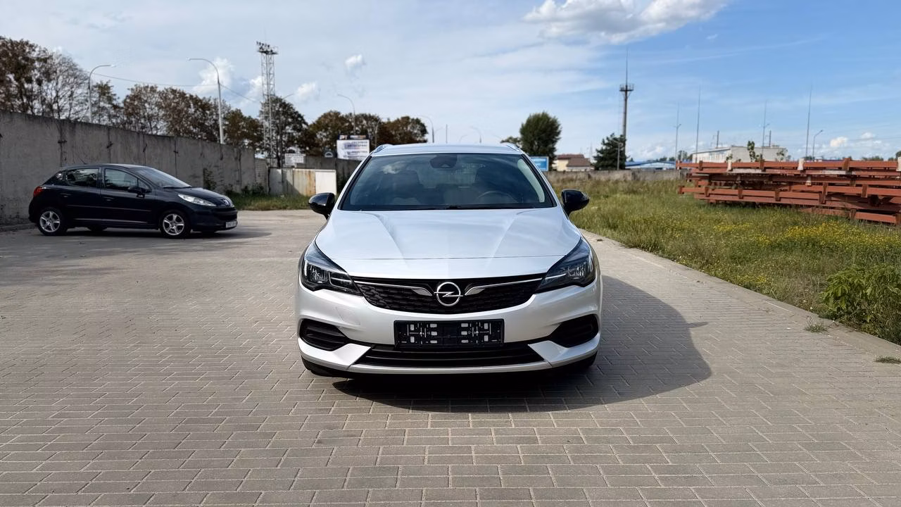Opel Astra фото 2