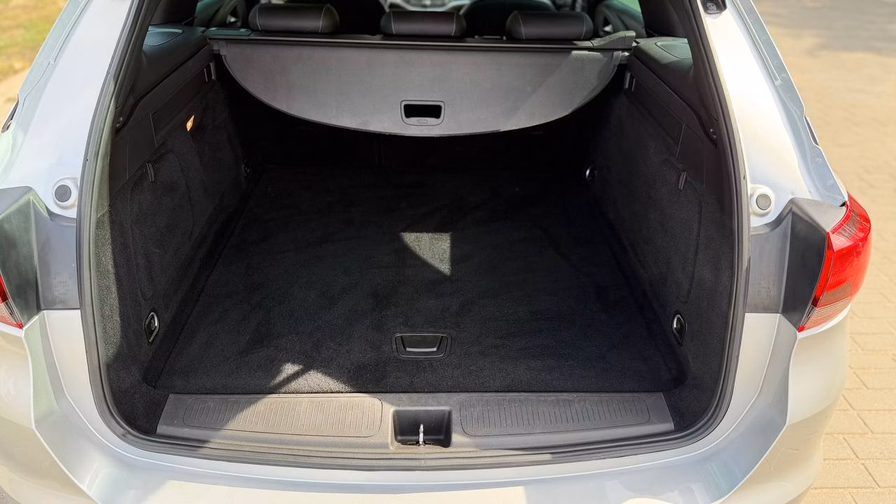 Opel Astra фото 9