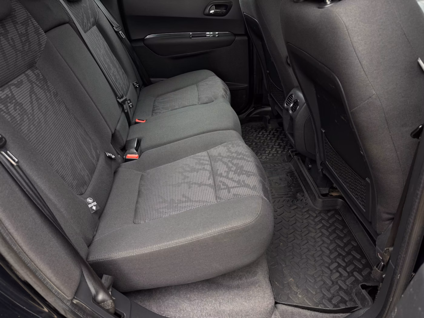 Peugeot 3008 фото 10
