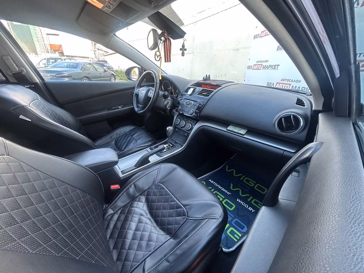 Mazda 6 фото 9