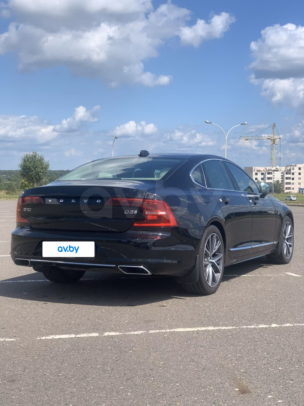 Volvo S90 фото 4