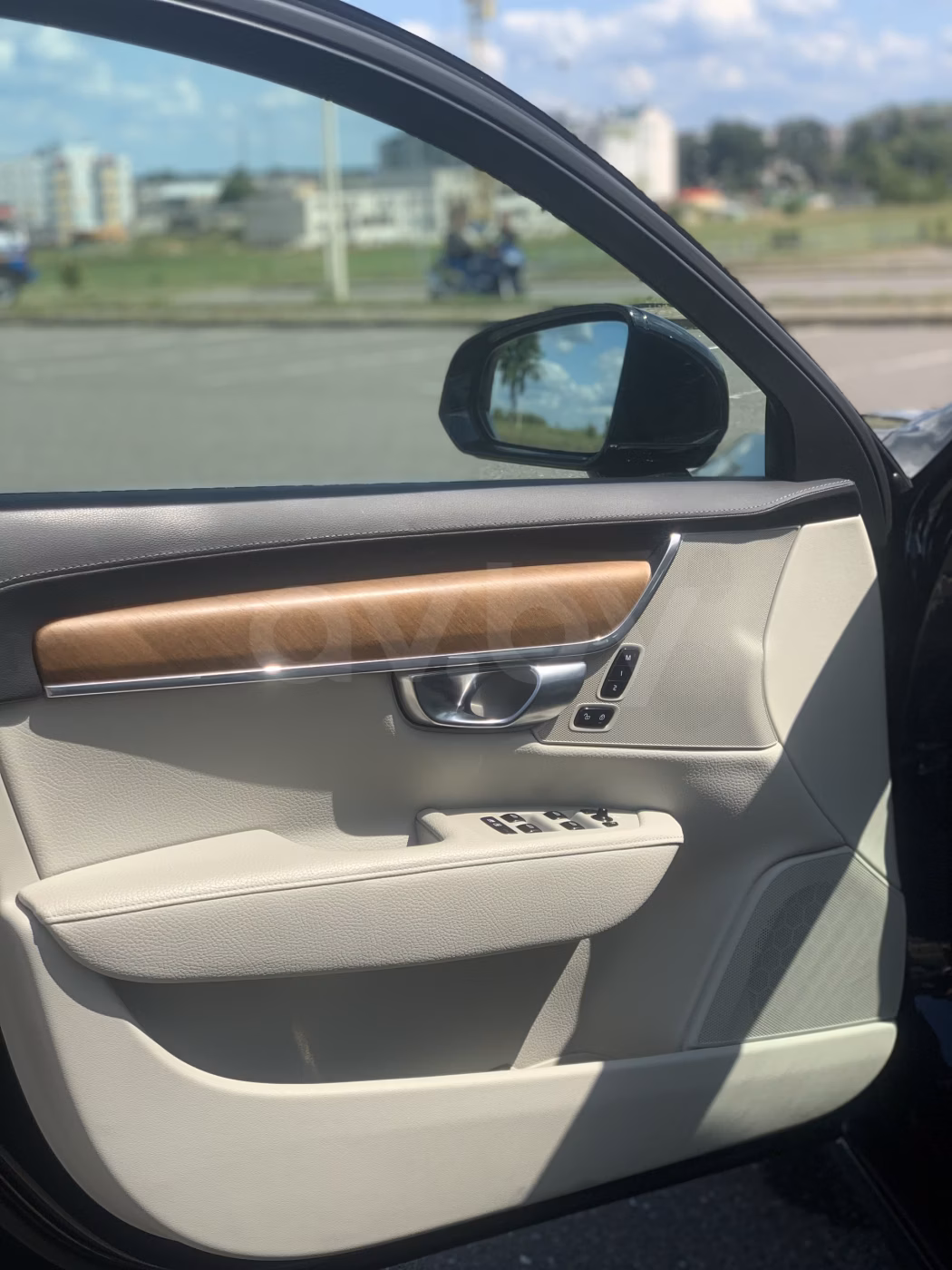 Volvo S90 фото 7