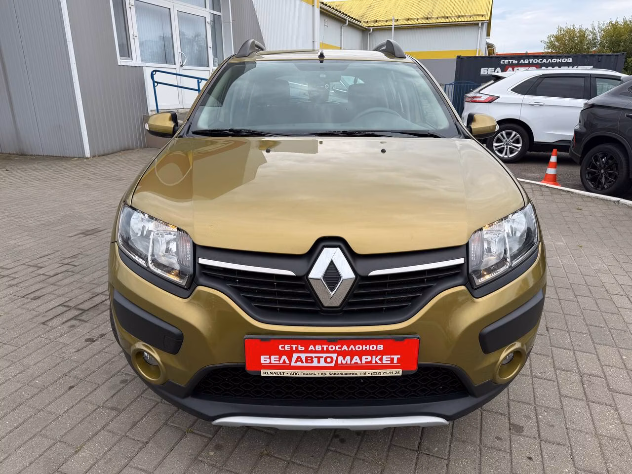 Renault Sandero Stepway фото 3