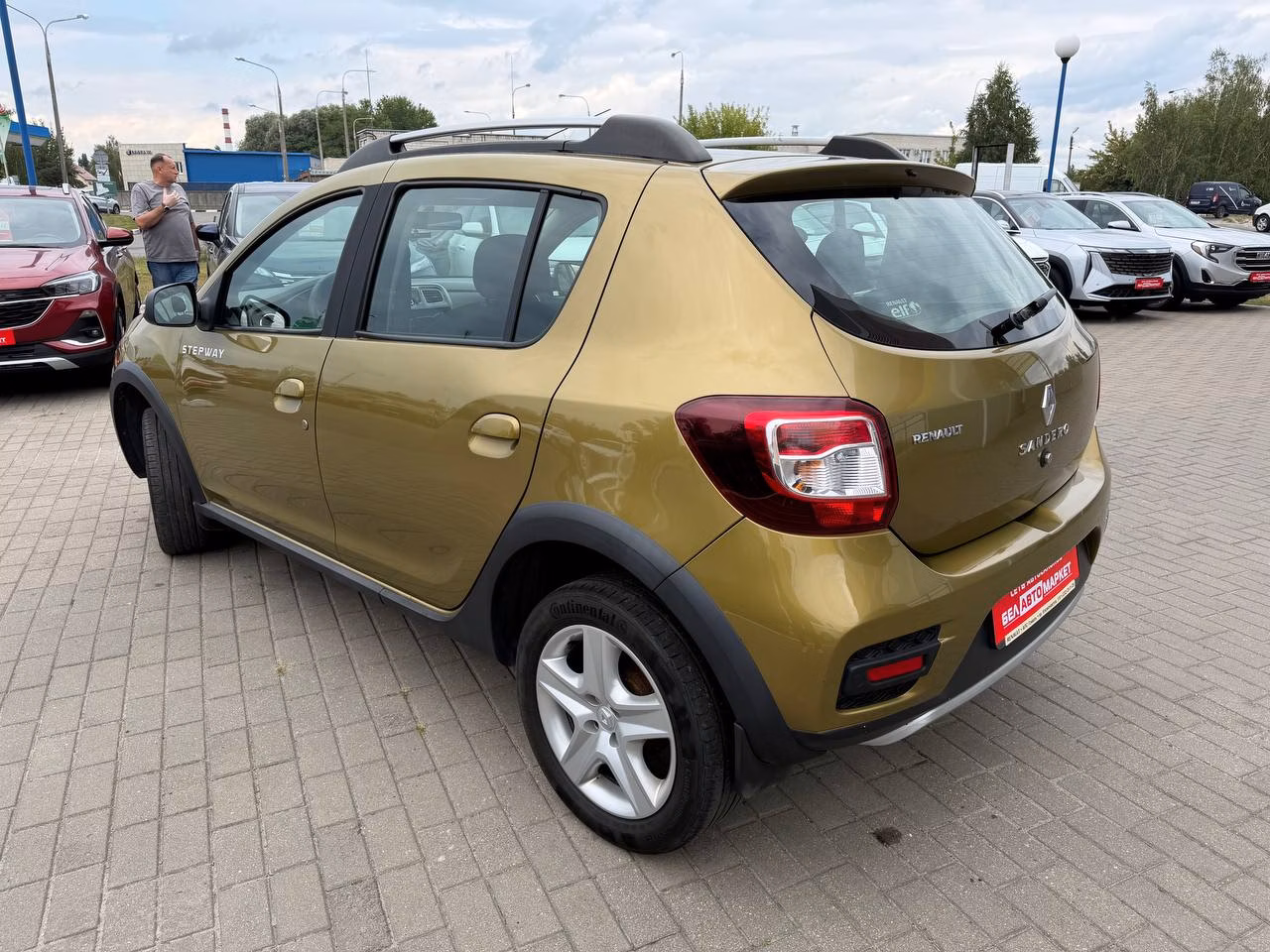 Renault Sandero Stepway фото 7
