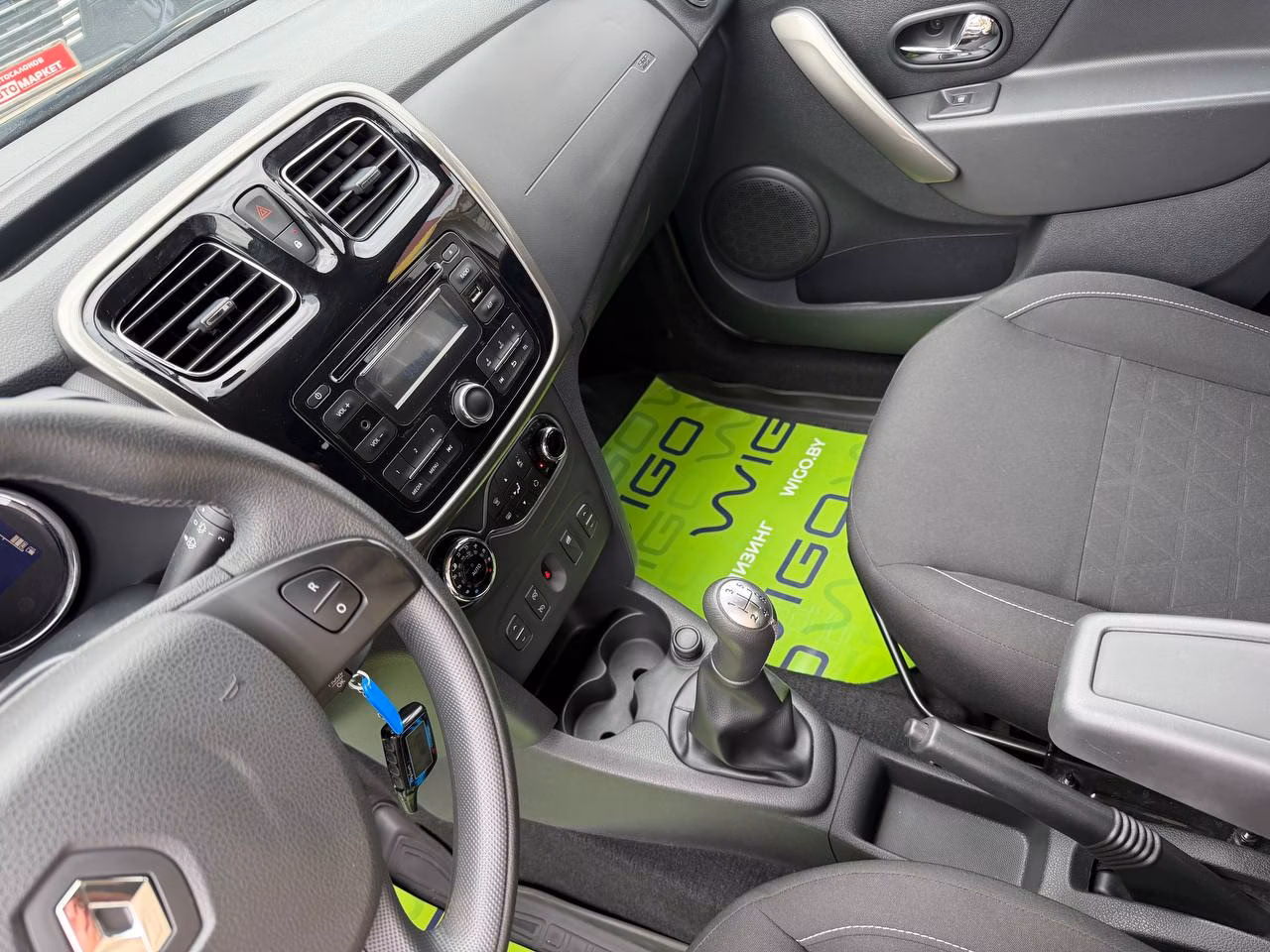 Renault Sandero Stepway фото 13
