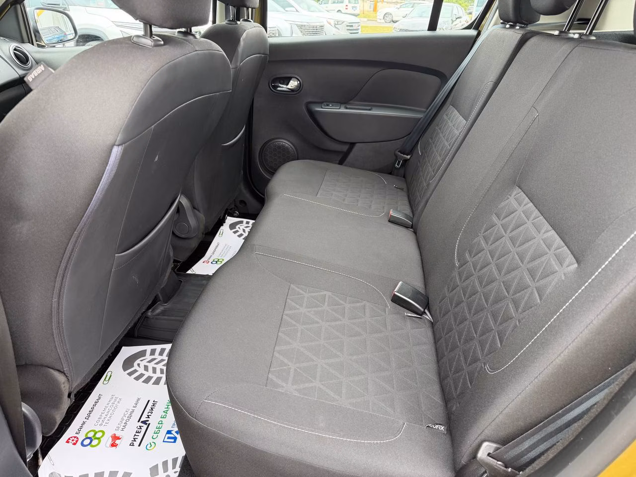 Renault Sandero Stepway фото 17