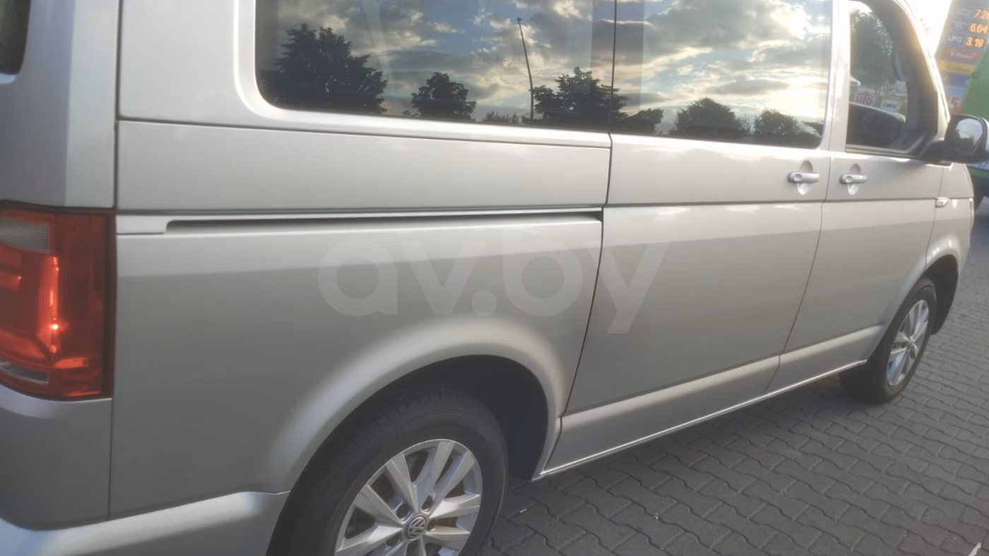 Volkswagen Caravelle фото 4