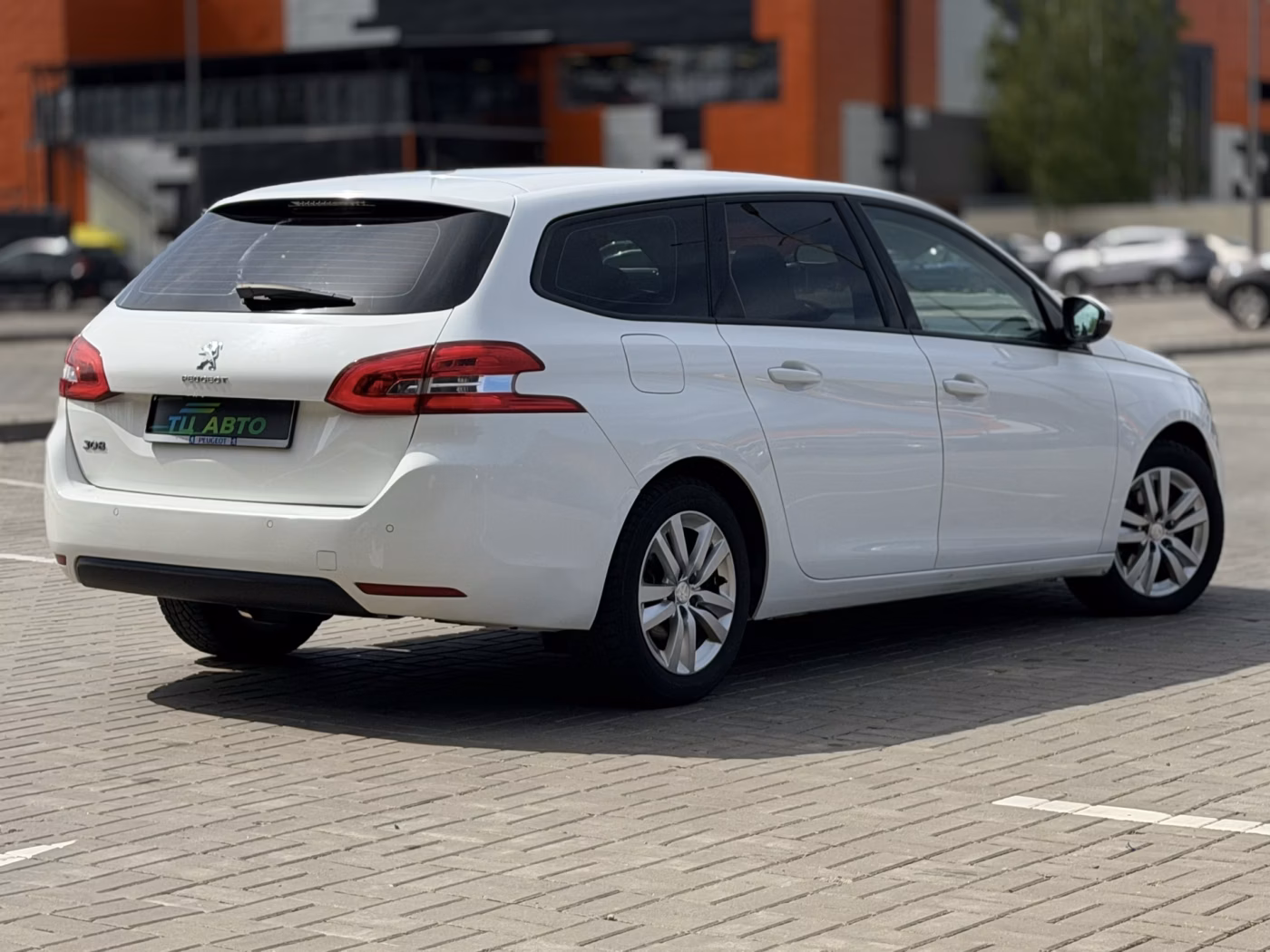Peugeot 308 фото 11