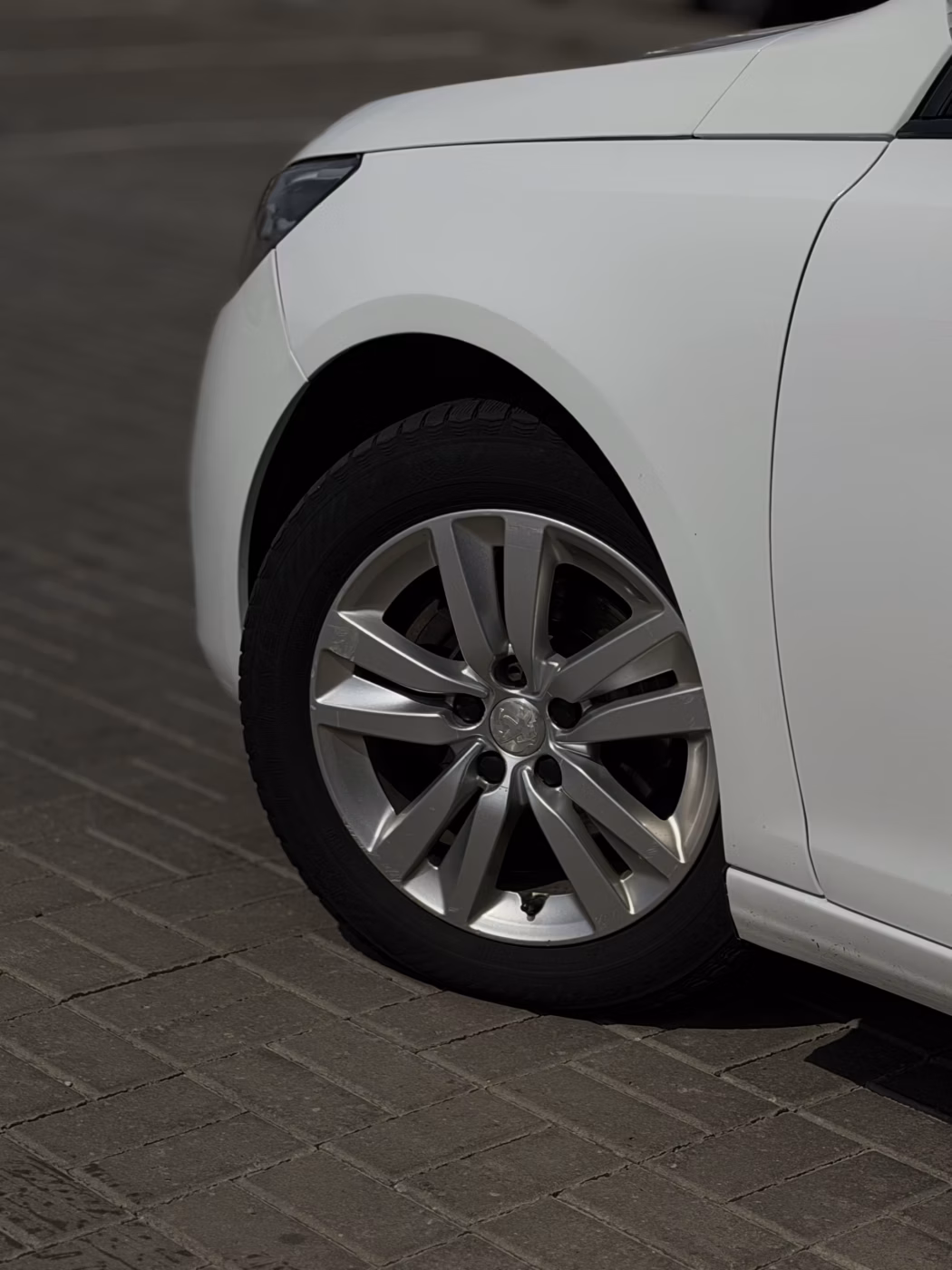 Peugeot 308 фото 7