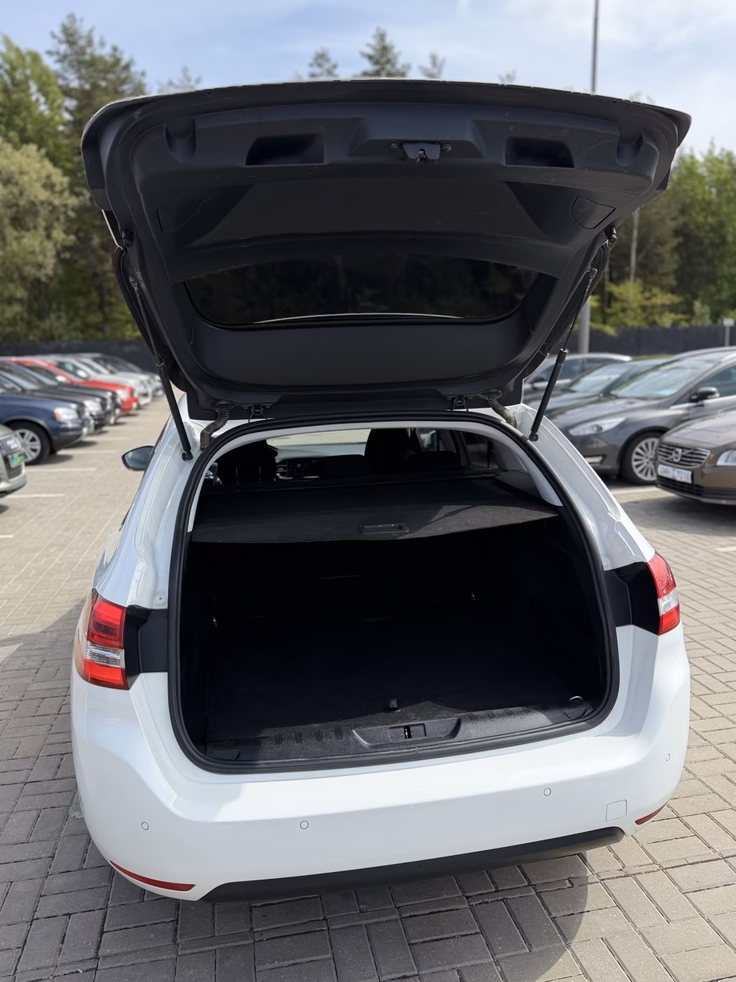 Peugeot 308 фото 12