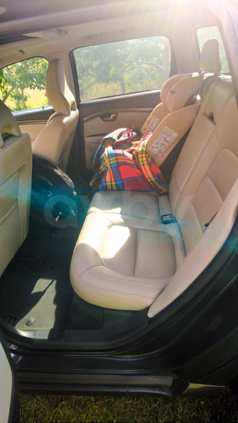 Volvo V70 фото 17