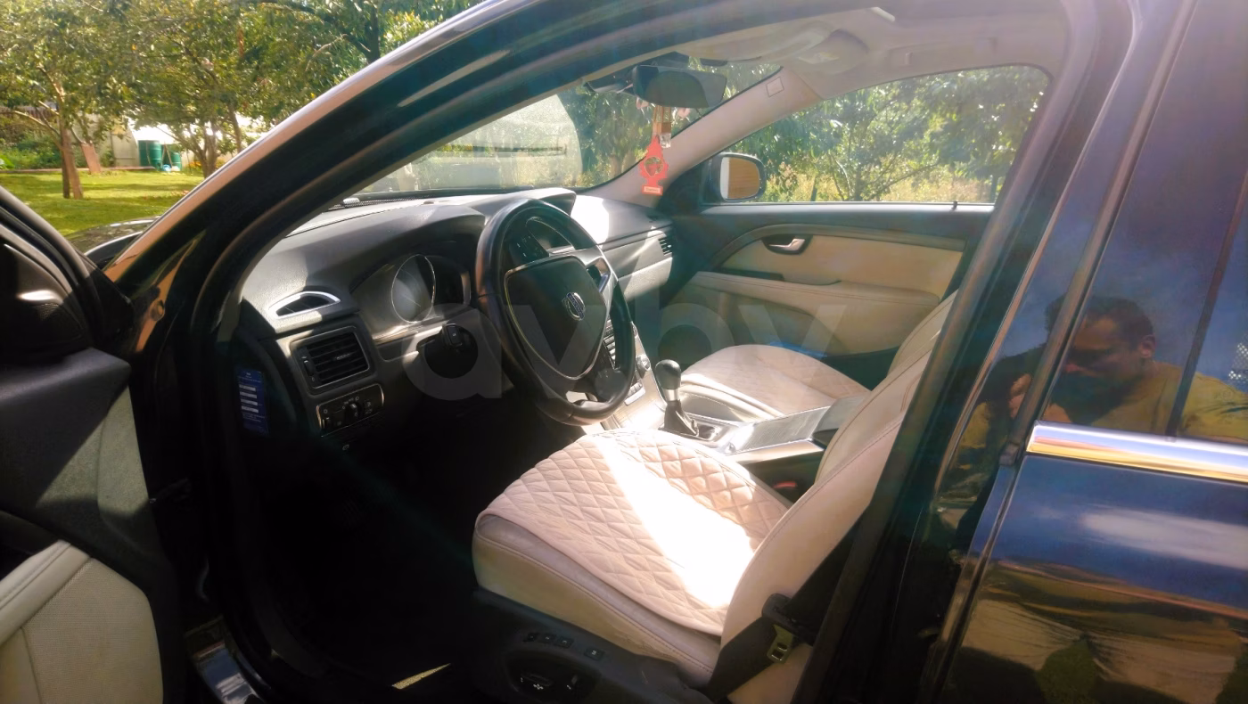 Volvo V70 фото 12