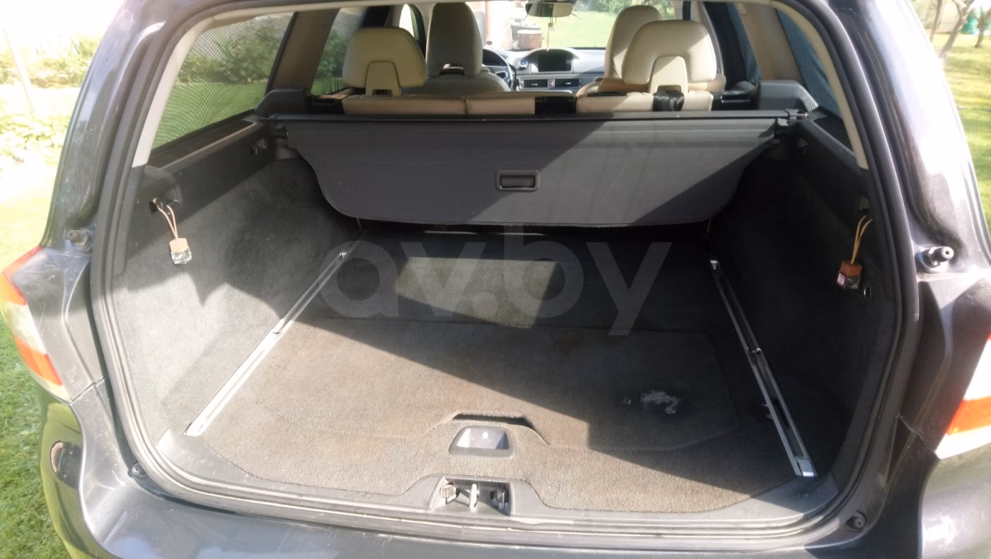 Volvo V70 фото 22
