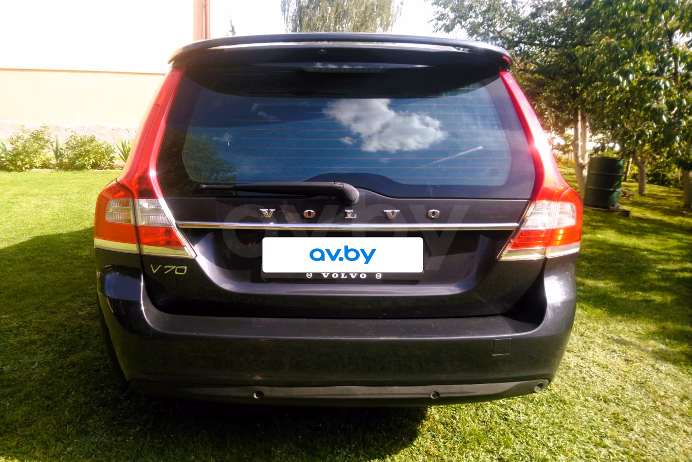 Volvo V70 фото 7
