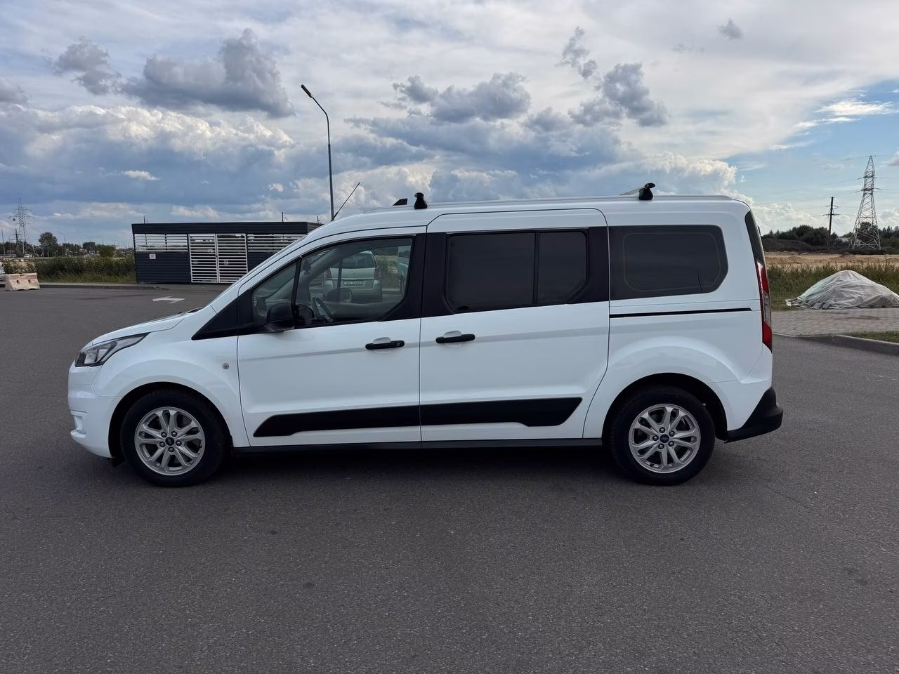 Ford Tourneo Connect фото 3