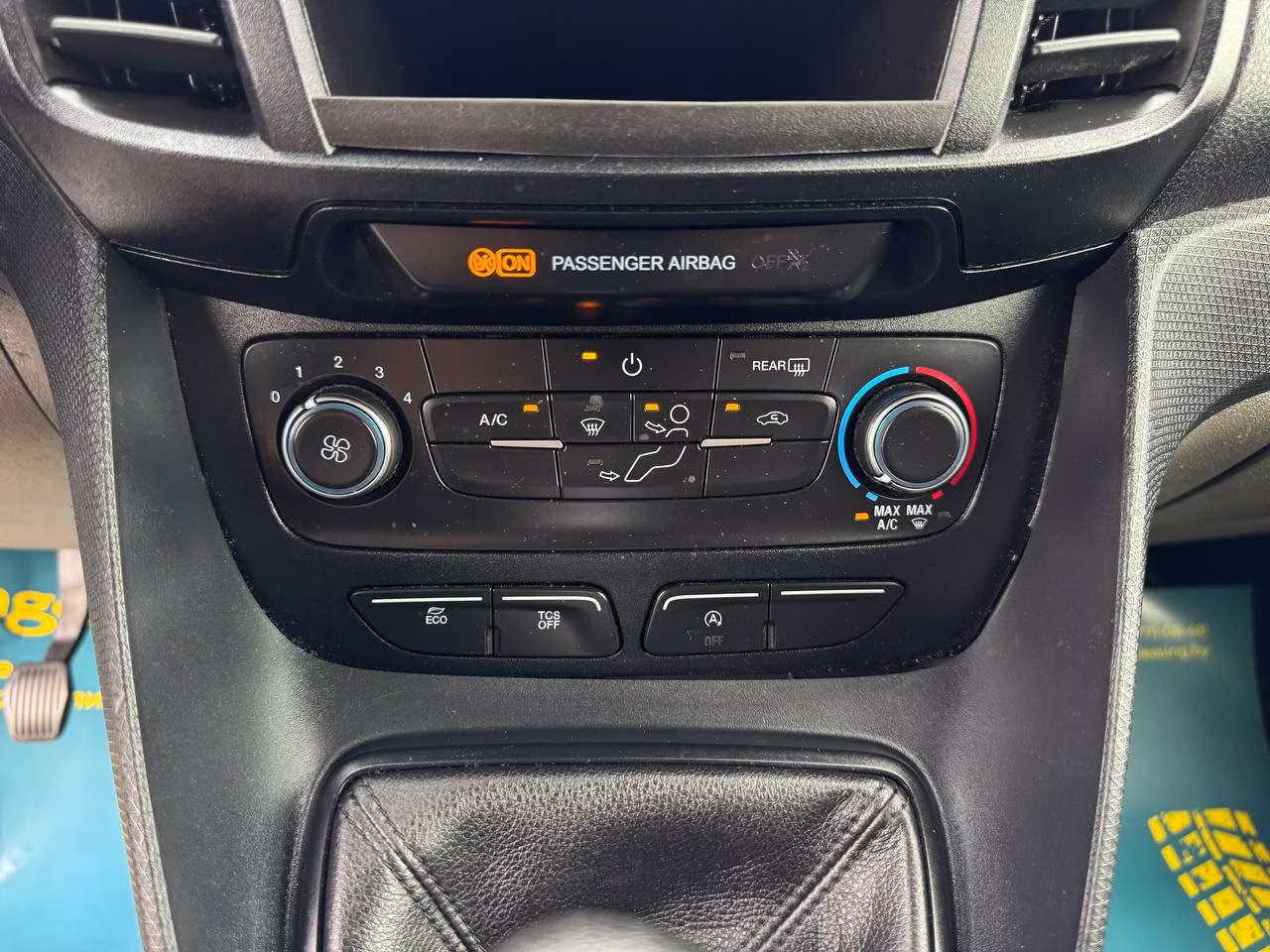 Ford Tourneo Connect фото 15