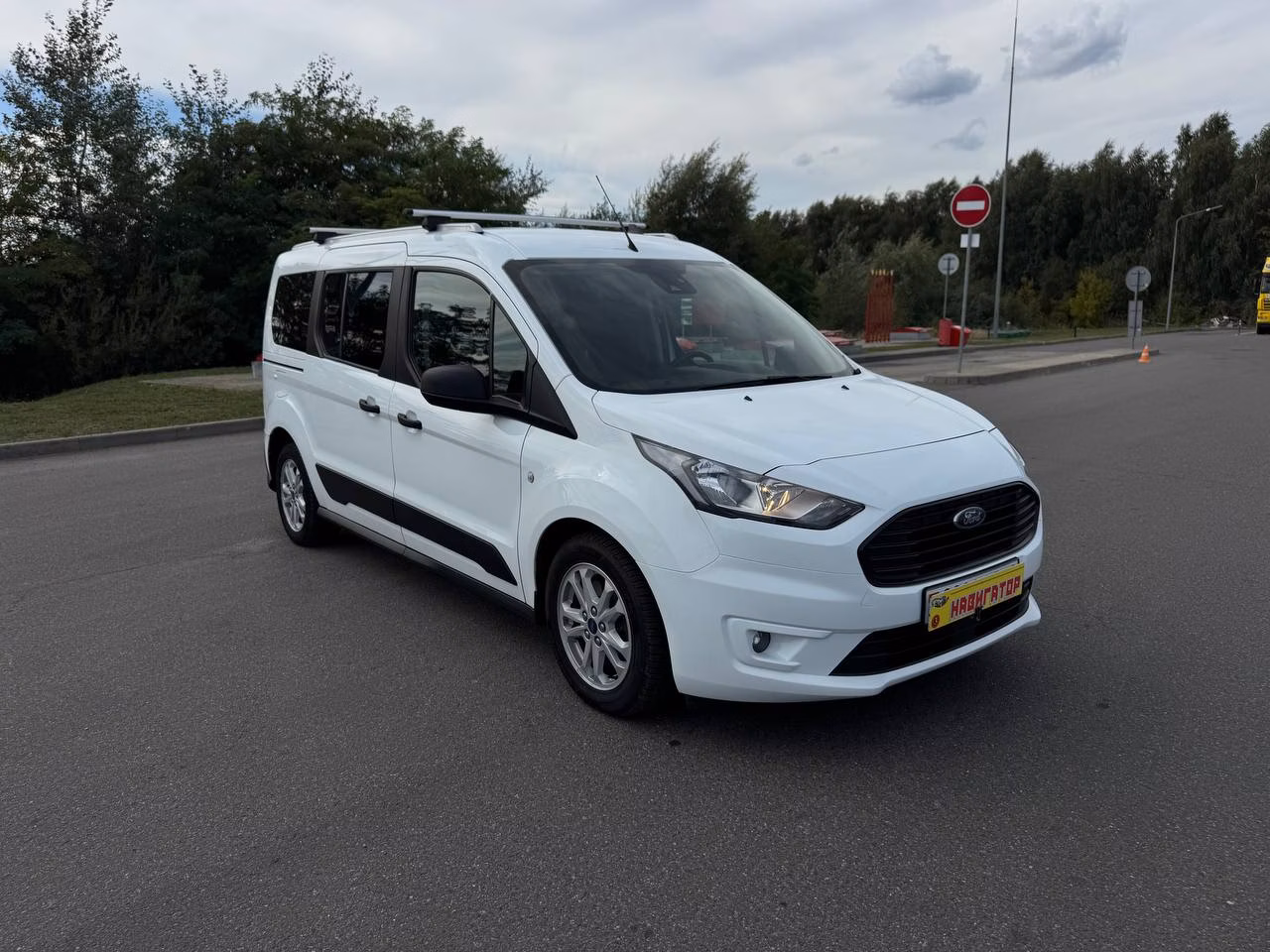 Ford Tourneo Connect фото 8