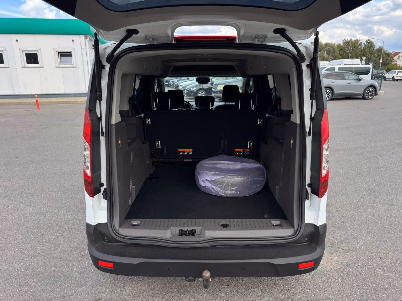Ford Tourneo Connect фото 18