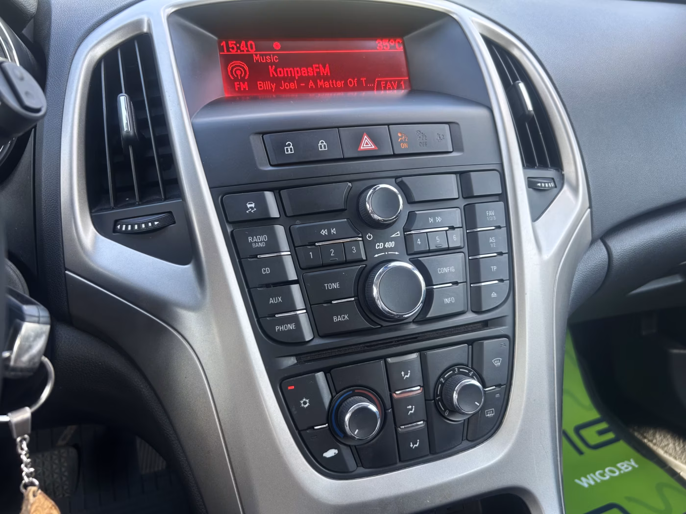 Opel Astra фото 17