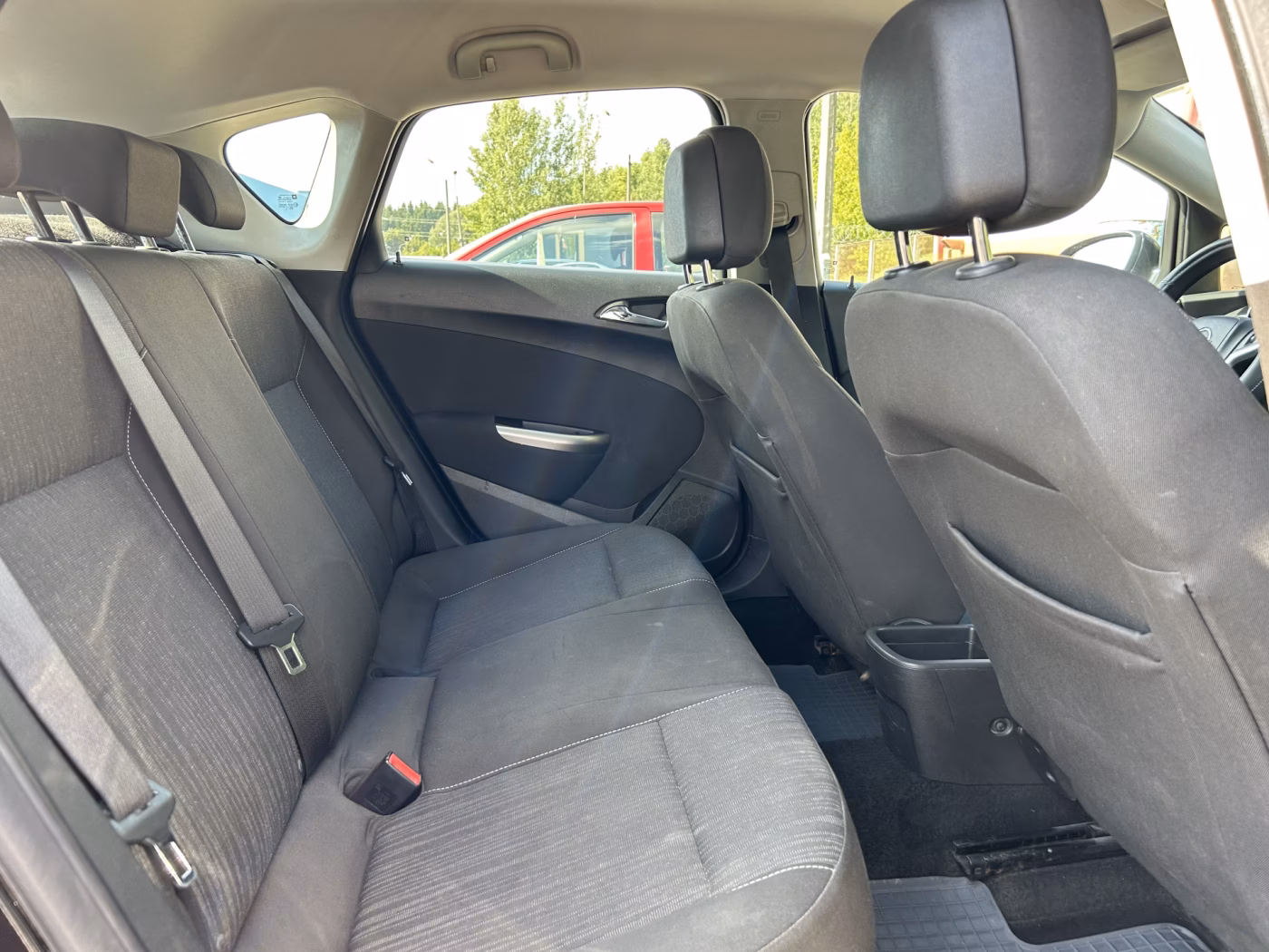Opel Astra фото 12