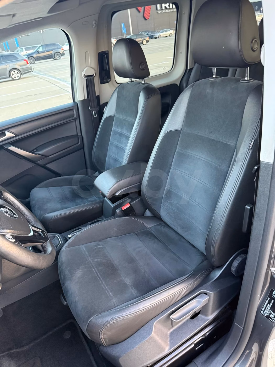 Volkswagen Caddy MAXI фото 10
