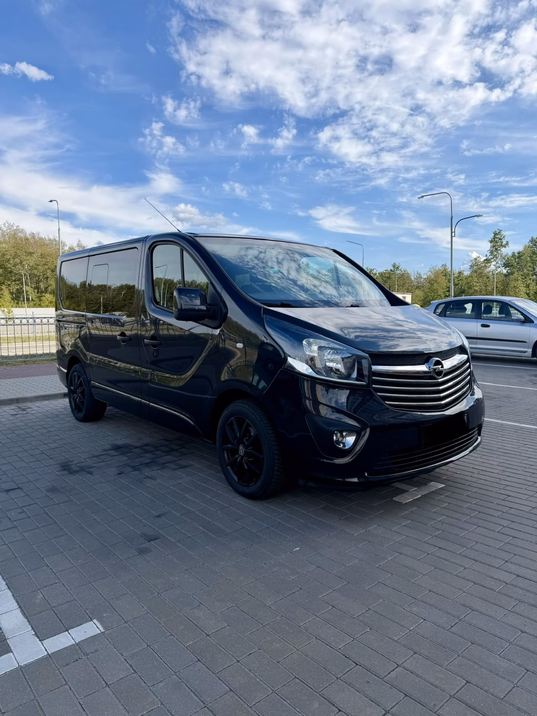 Opel Vivaro фото 3