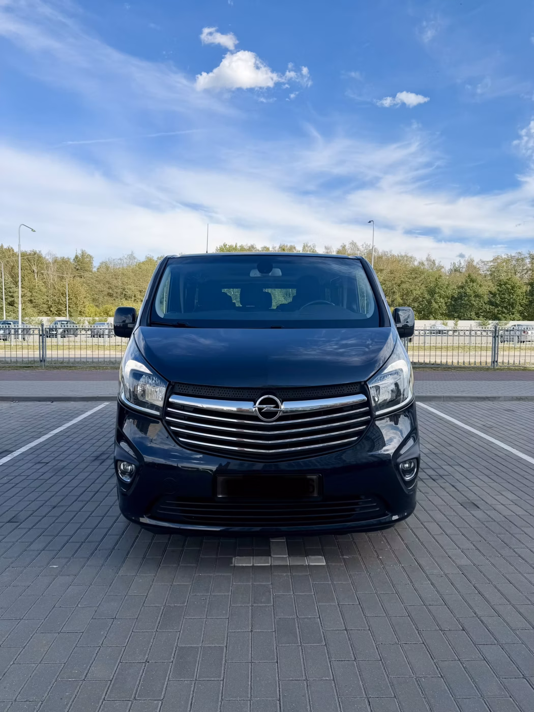 Opel Vivaro фото 2