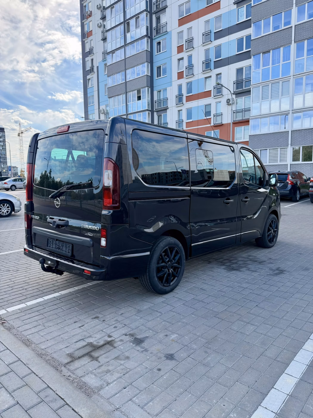 Opel Vivaro фото 4