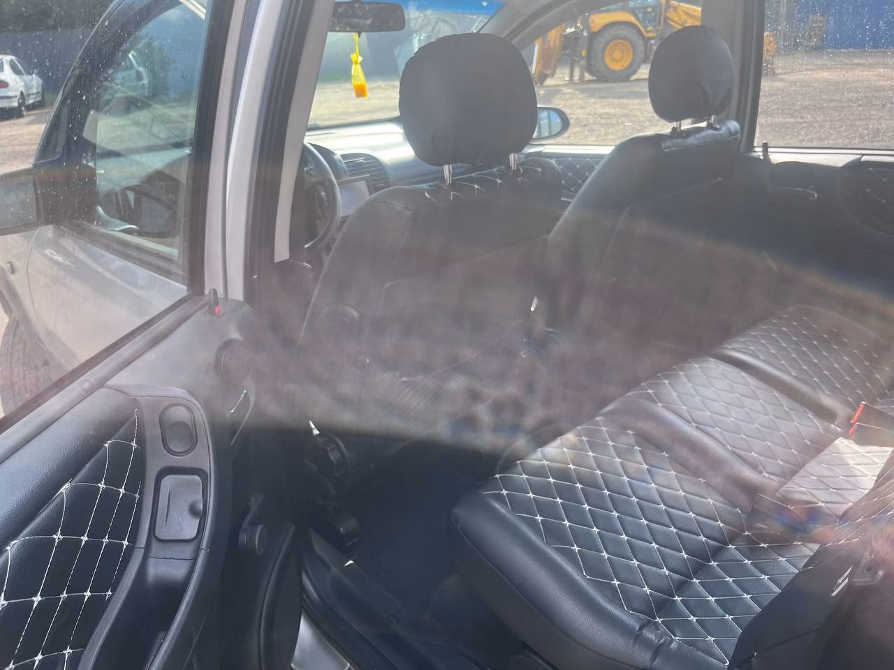 Opel Zafira фото 10