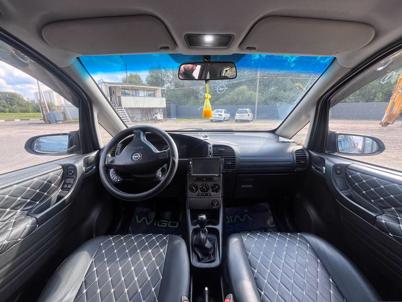 Opel Zafira фото 11