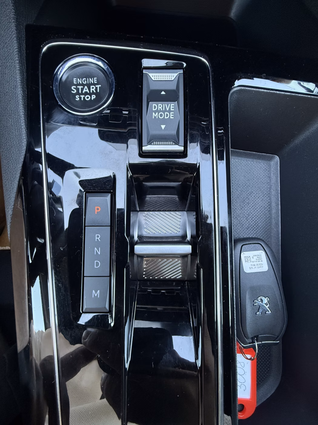 Peugeot 3008 фото 12