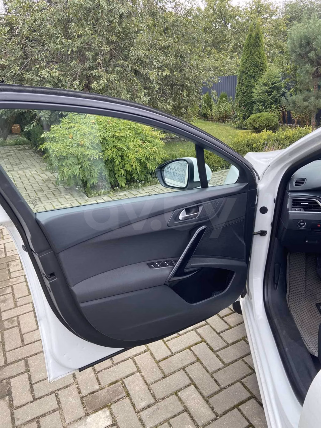 Peugeot 508 фото 9