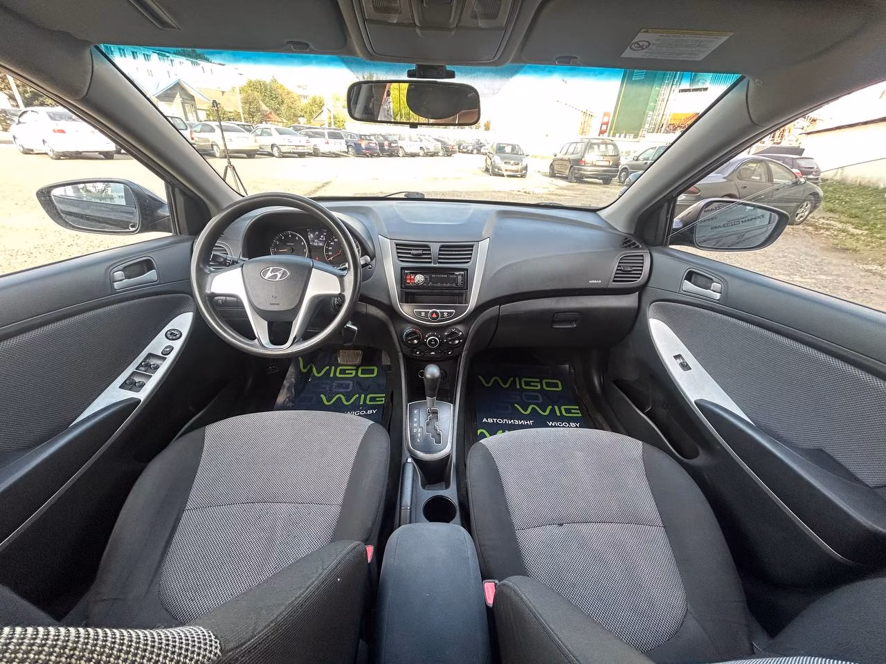 Hyundai Solaris фото 8