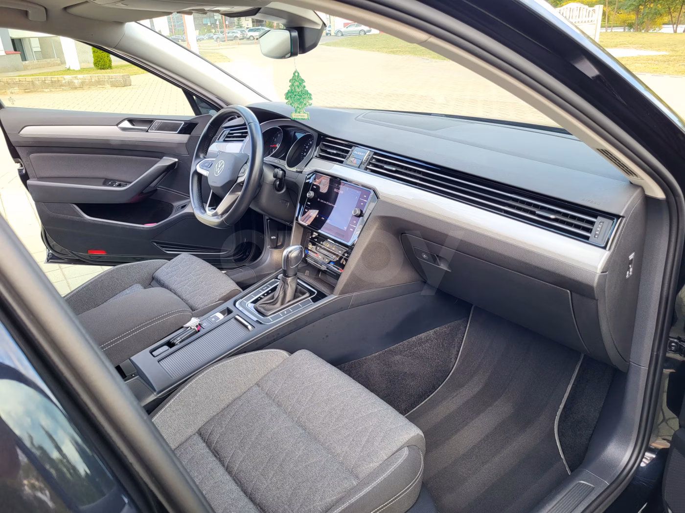Volkswagen Passat фото 17