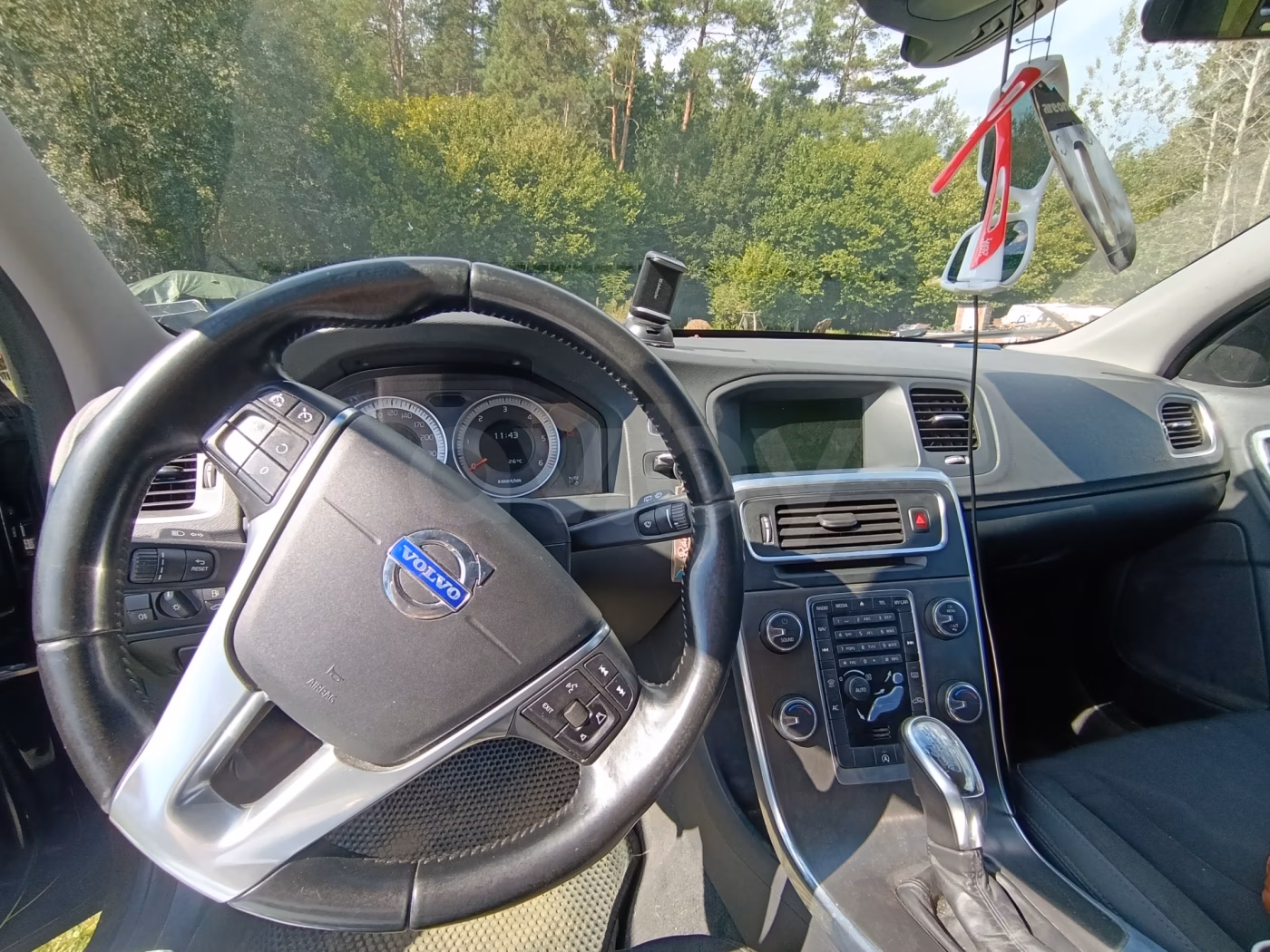 Volvo V60 фото 3