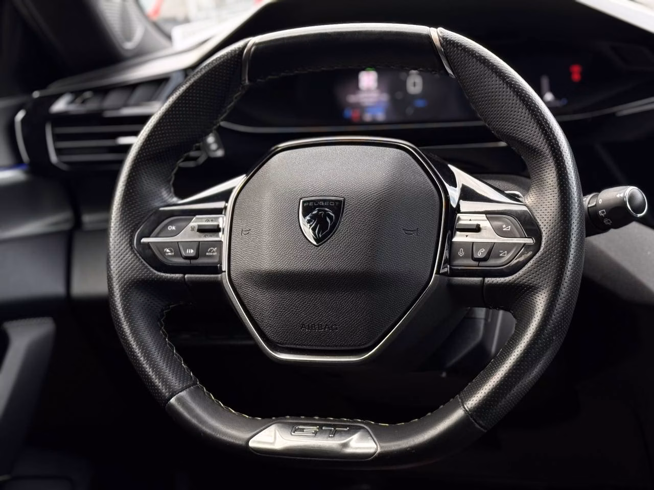 Peugeot 308 фото 13