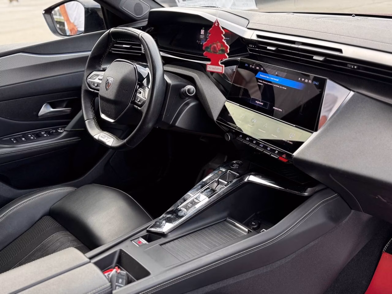 Peugeot 308 фото 17