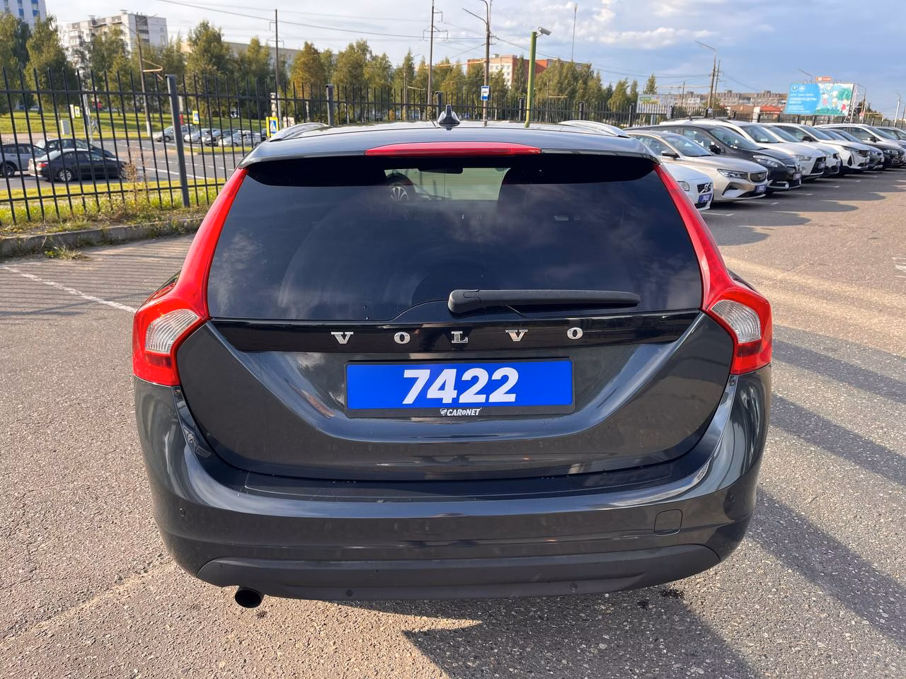Volvo V60 фото 6