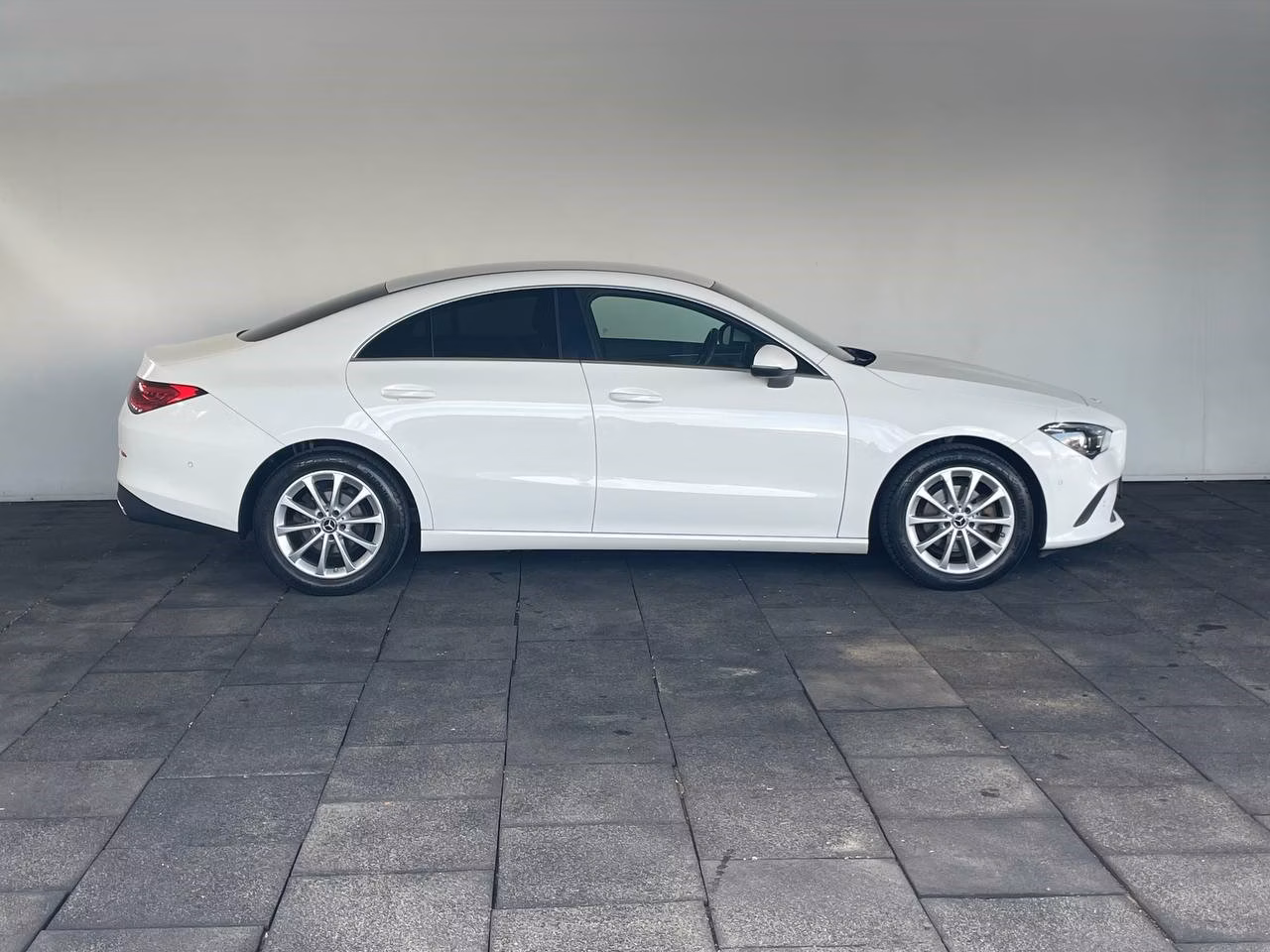 Mercedes-Benz CLA фото 4