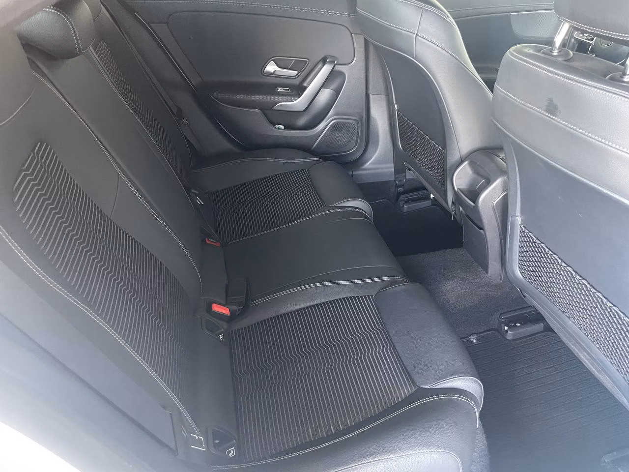 Mercedes-Benz CLA фото 17