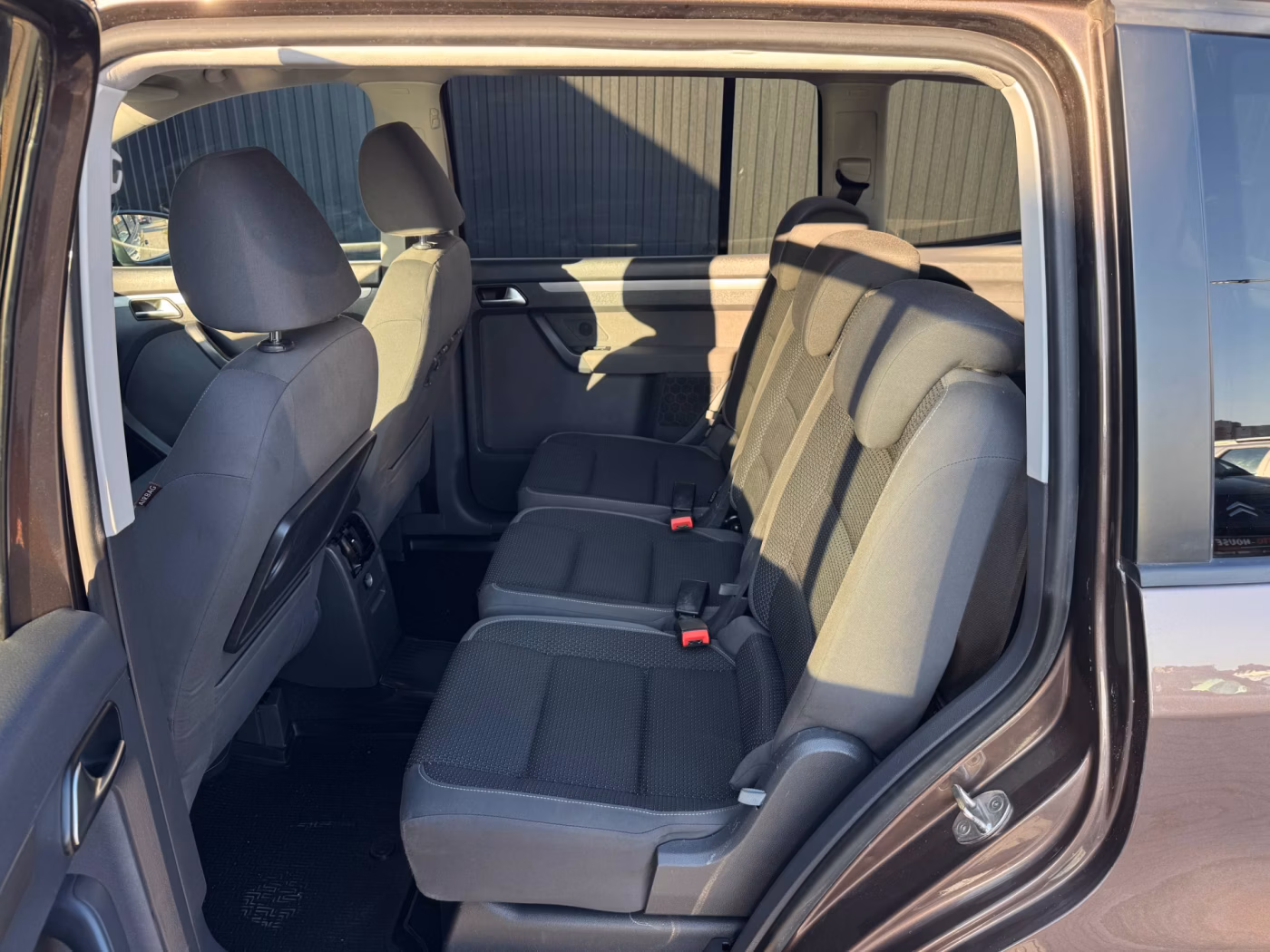 Volkswagen Touran фото 9