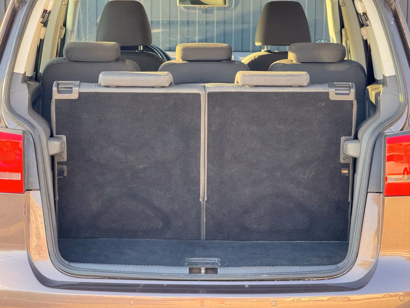 Volkswagen Touran фото 7