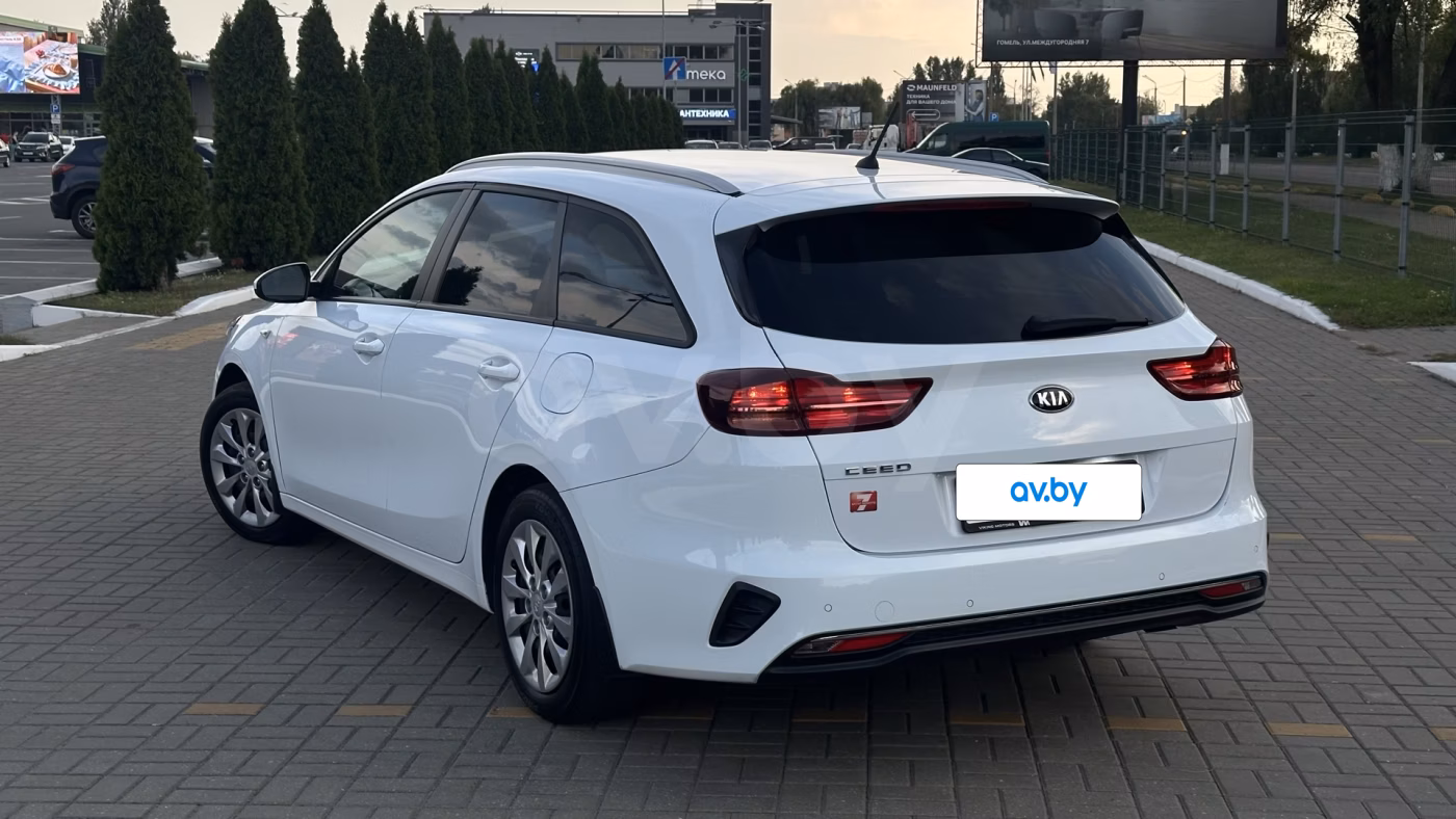 Kia Cee'd фото 10