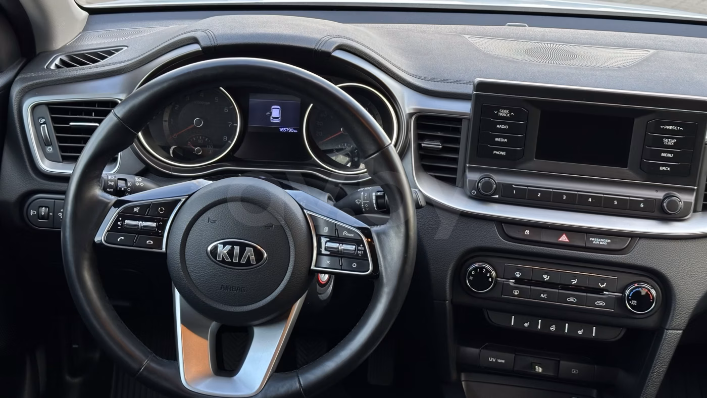 Kia Cee'd фото 15