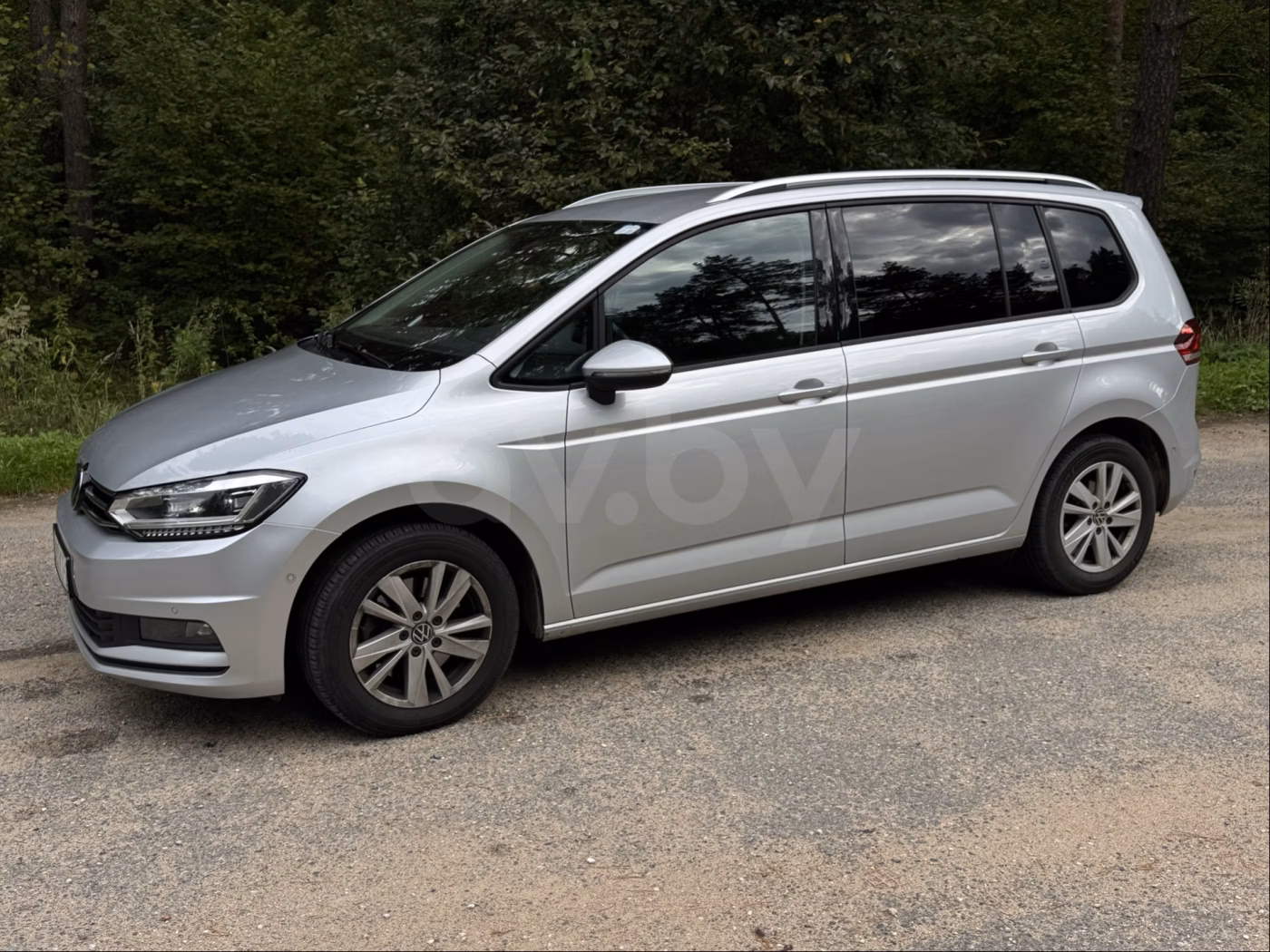 Volkswagen Touran фото 6