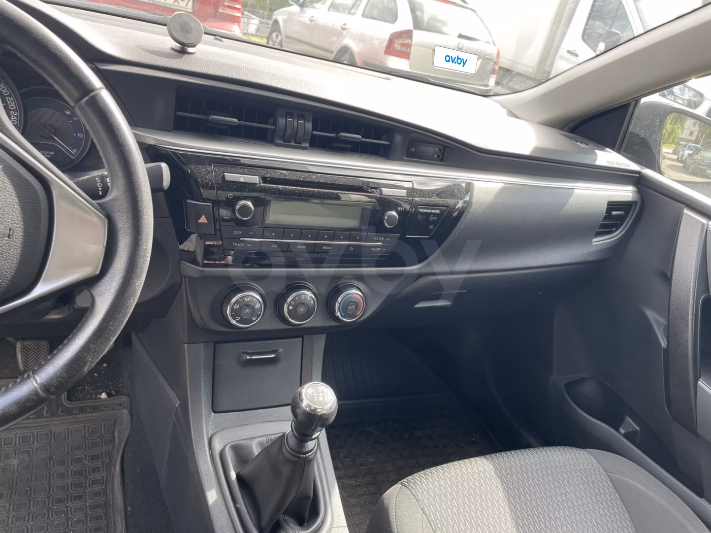 Toyota Corolla фото 3